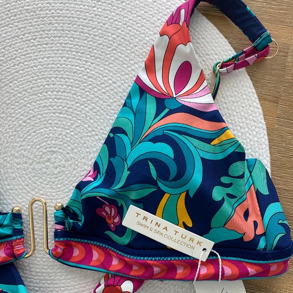 NWT Trina Turk Navy Floral Bikini Top Sz 8 - Picture 8 of 12